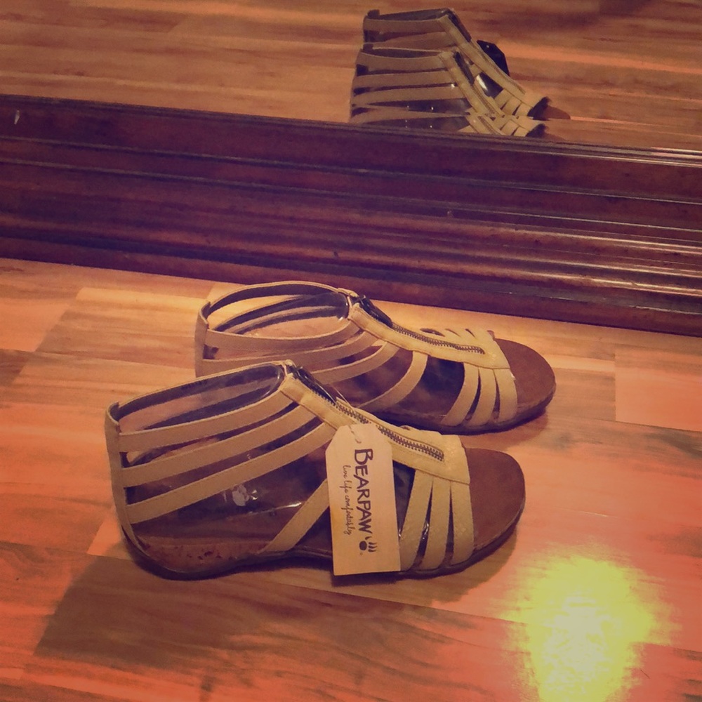 Bear paw sandals